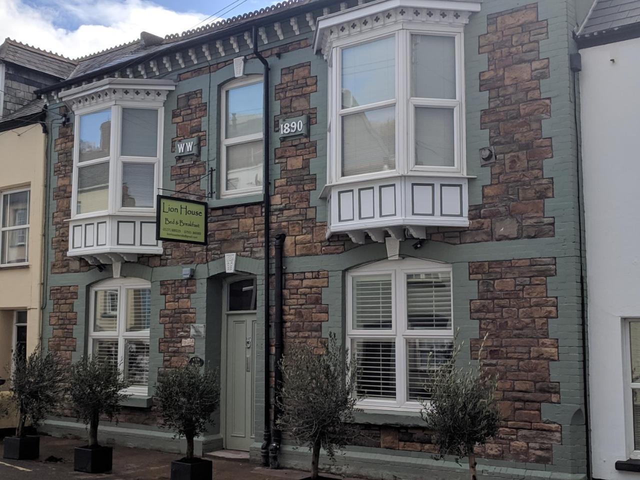 Lion House Bed & Breakfast With Restaurant Combe Martin Kültér fotó